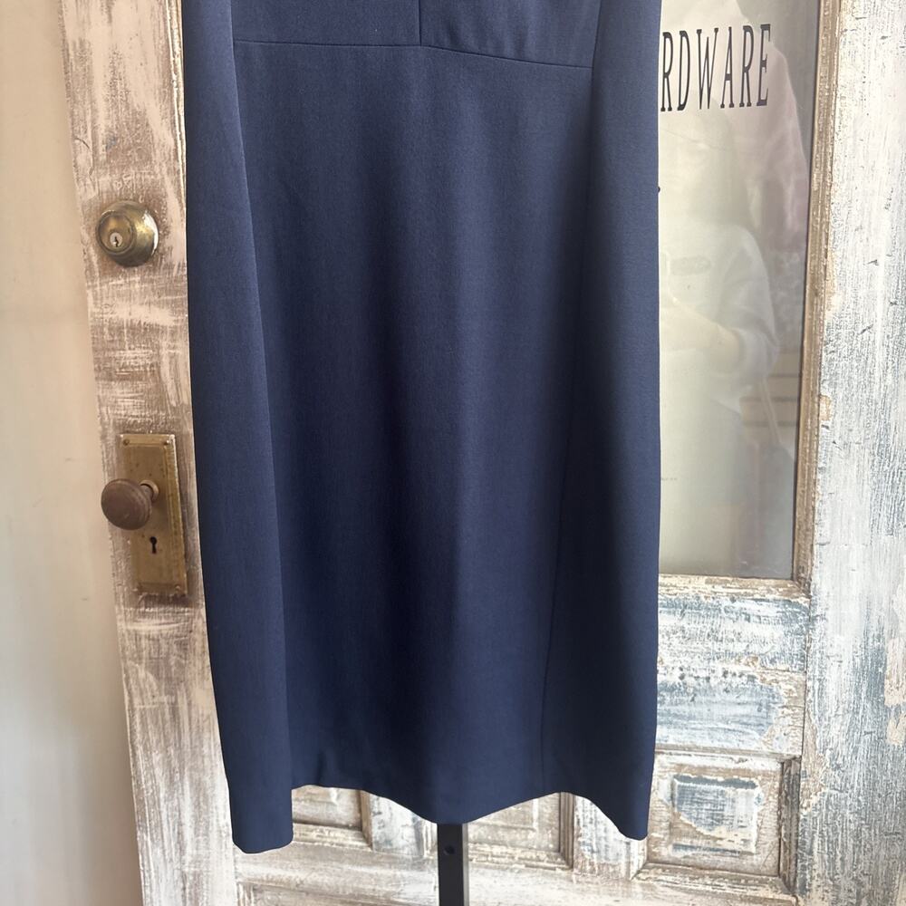 MM. LaFleur Dark Navy Blue V-Neck Sleeveless Aditi Sheath Dress Size 2 - Picture 4 of 14
